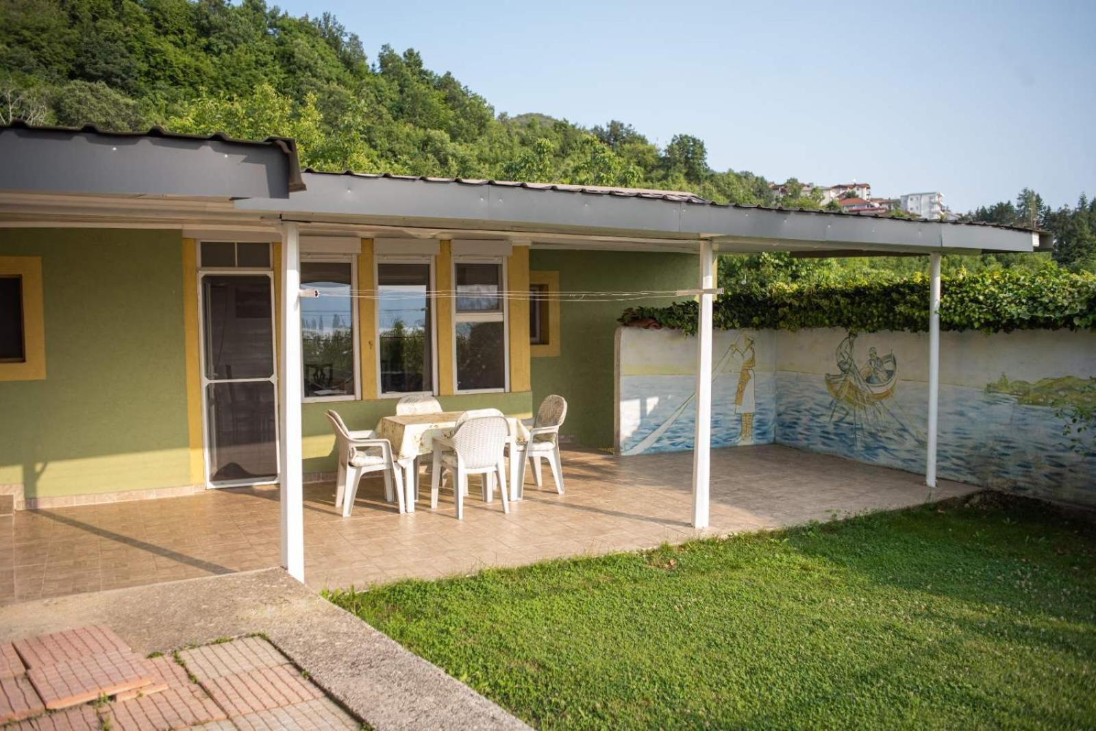 Vacation Home Rot Ohrid Eksteriør billede